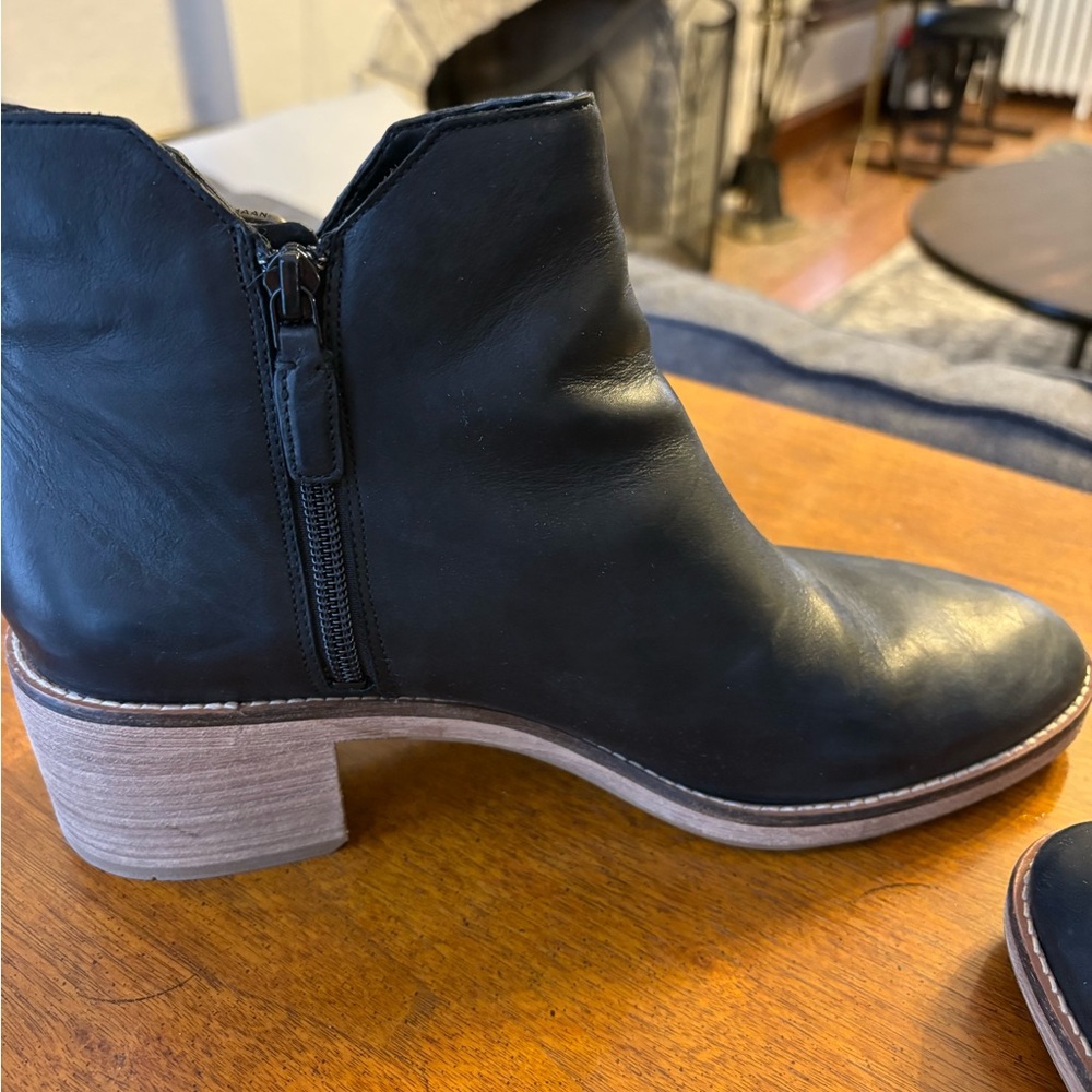 Like New Cole Haan Black Leather Harrington Ankle Booties - Picture 2 of 8